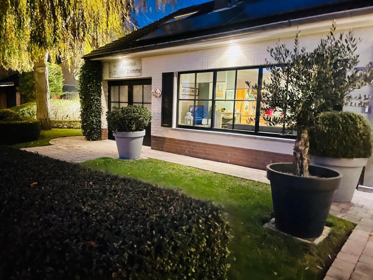 B&B Huize Van Damme Nieuwpoort Exteriör bild